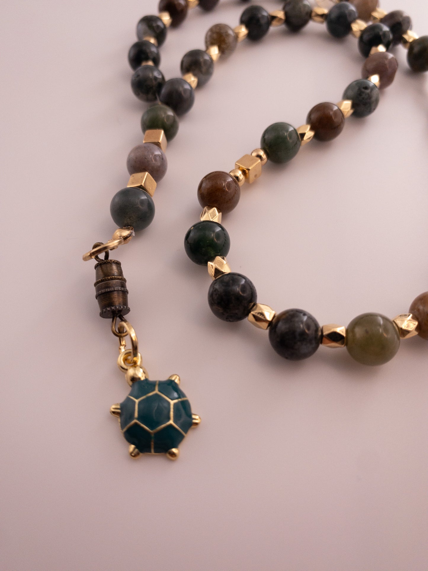 agate sebha with turtle