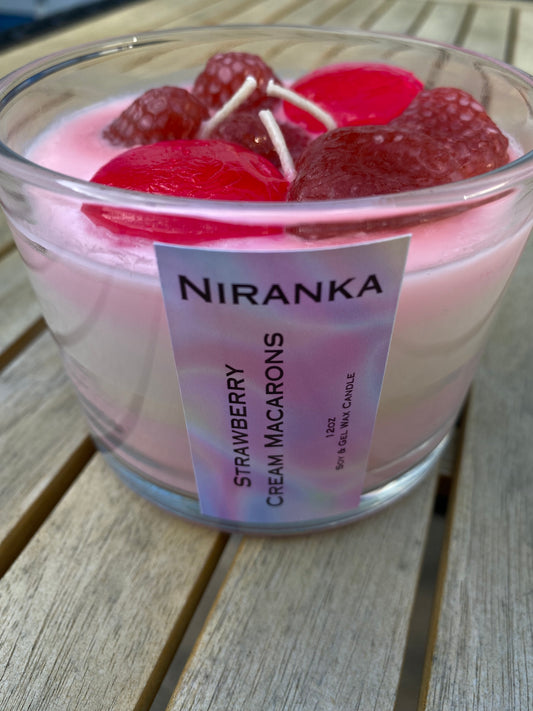 Strawberry Cream Macarons Candle