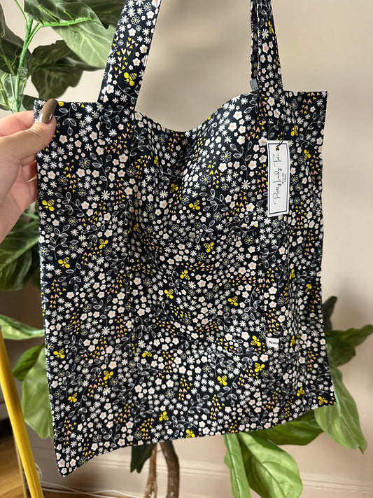 Pretty Lady Tote
